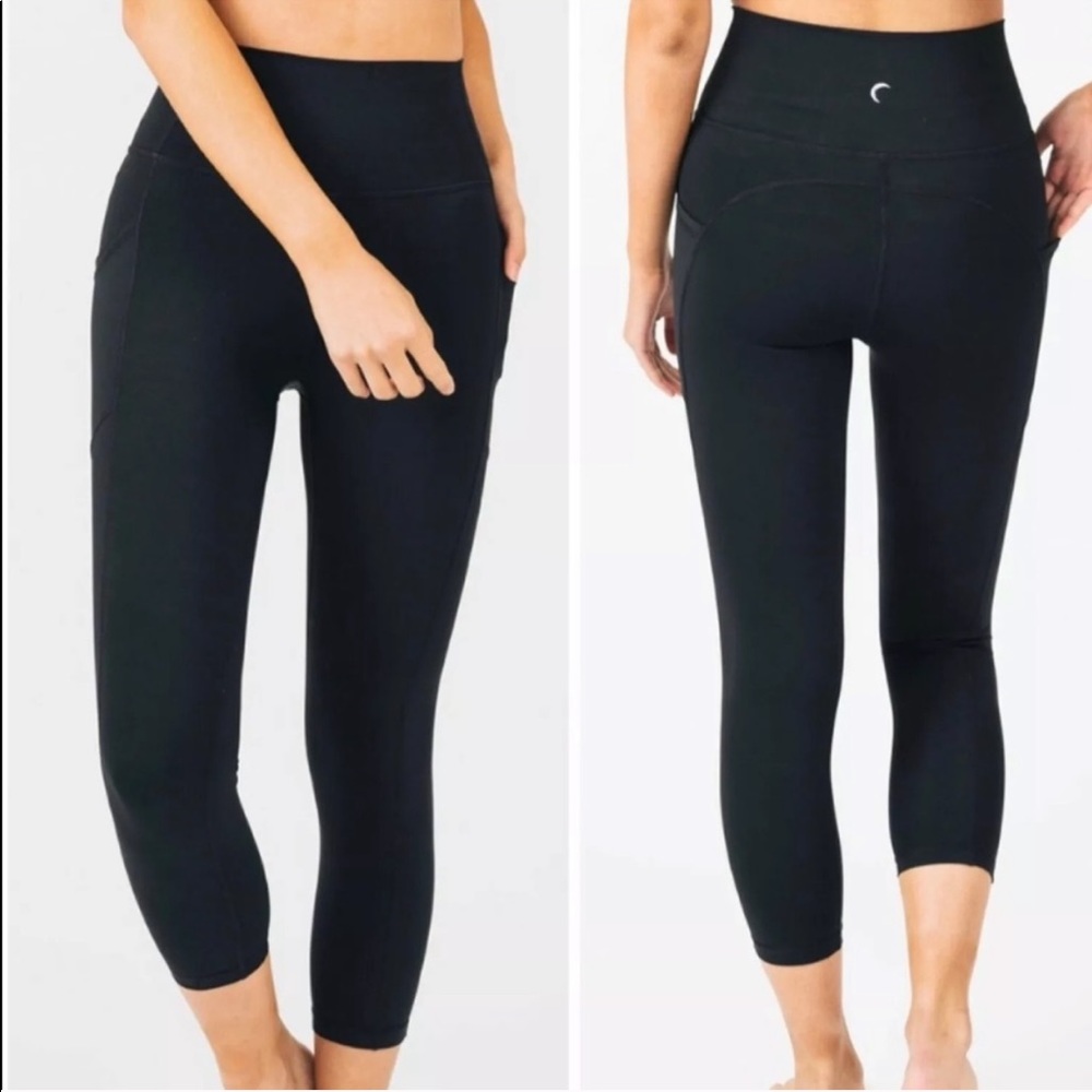 ZYIA black Brilliant Pocket crop leggings M